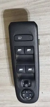 Peugeot Rifter Electric window control switch 96788264ZD
