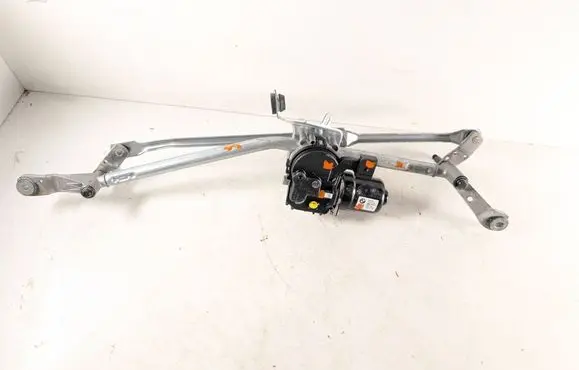 BMW 7 G70 Front wiper linkage and motor 5A671A3