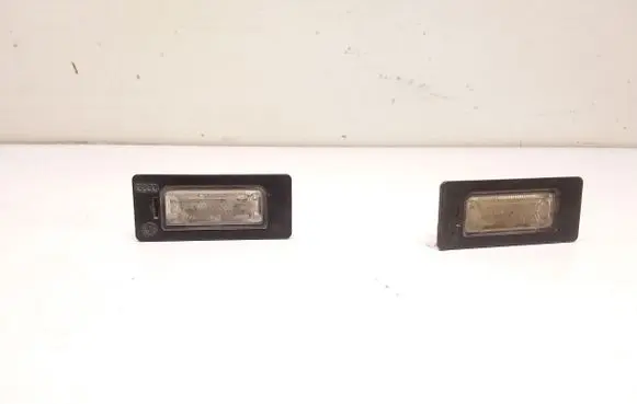 Audi A4 S4 B8 8K Number plate light 8T0943021