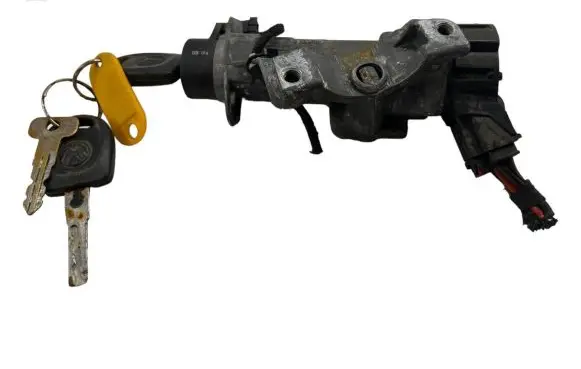 Volkswagen Transporter - Caravelle T5 Ignition lock 6R0905851D 6R0905865
