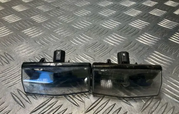 Toyota C-HR I Number plate light 81270F4010