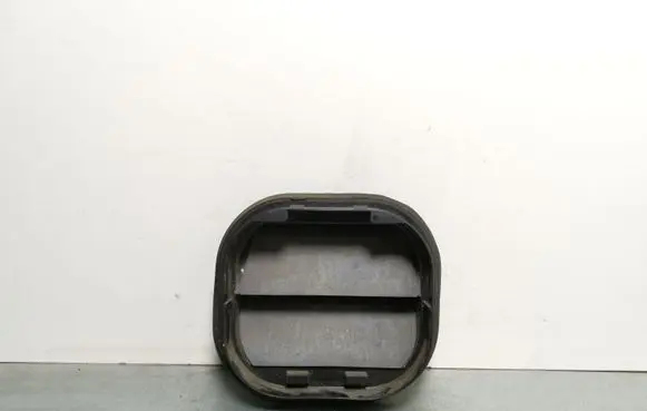 Opel Mokka Quarter panel pressure vent 13502348