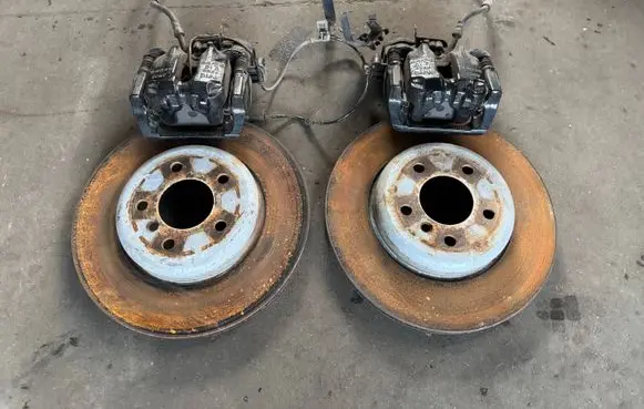 BMW 6 F12 F13 Brake discs and calipers set 