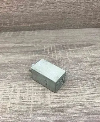 Renault Laguna I Other relay 7700811860