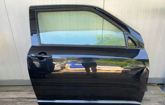 Door (2 Door Coupe)