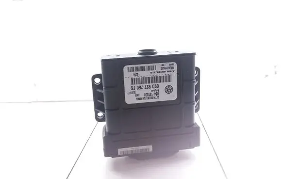 Audi Q7 4L Gearbox control unit/module 09D927750FS MTJA018630