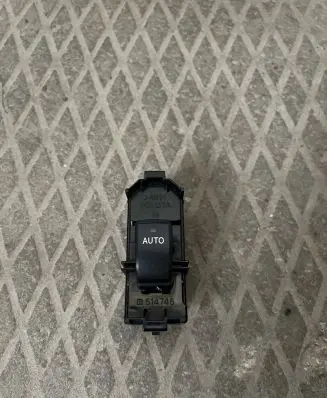 Lexus IS 220D-250-350 Electric window control switch 8403053020 515287