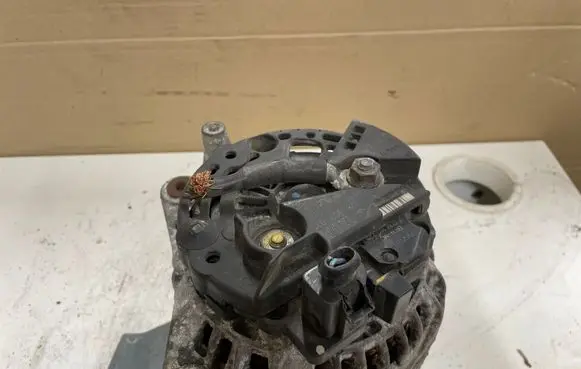 Audi A4 S4 B6 8E 8H Generator/alternator 028903031 0124515083182
