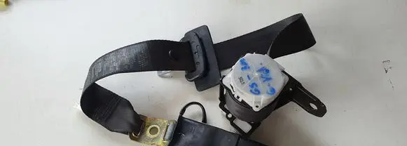 Lexus GS 300 350 430 450H Middle seatbelt (rear) 