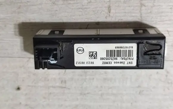 Peugeot 2008 II Sensor 9825205380