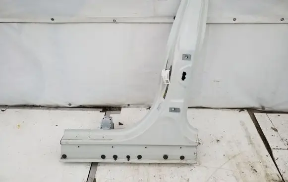 BMW iX3 G08 Pillar (middle)