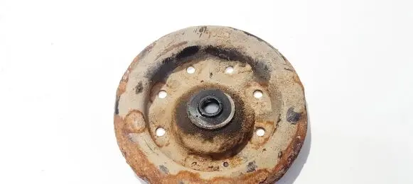 Toyota RAV 4 (XA20) Coil spring mount 