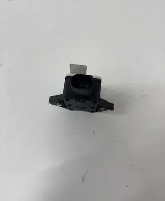 Audi A4 S4 B7 8E 8H ESP acceleration yaw rate sensor 8E0907637B