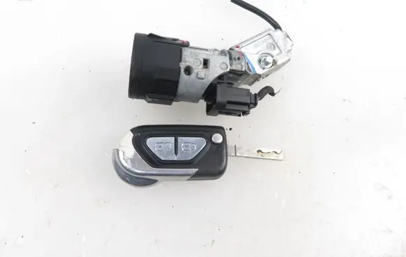 Citroen DS3 Ignition lock 9663123380