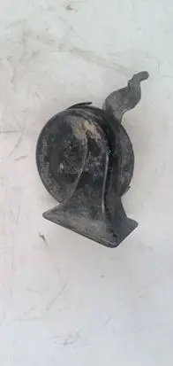 Audi A4 S4 B5 8D Horn signal 8D0951229F