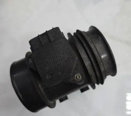 Volvo XC70 Mass air flow meter 30713512 802060 MB1974080041