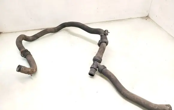 Renault Megane III Engine coolant pipe/hose HSR21535