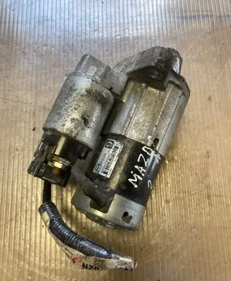 Mazda 2 Starter motor M000T89281 PE09 K6206