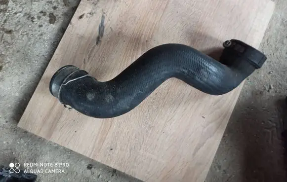 Audi A4 S4 B6 8E 8H Intercooler hose/pipe 8E0145737E