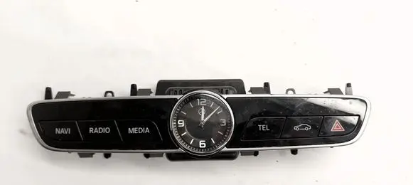 Mercedes-Benz E W213 Clock A2139054603 A2138270070
