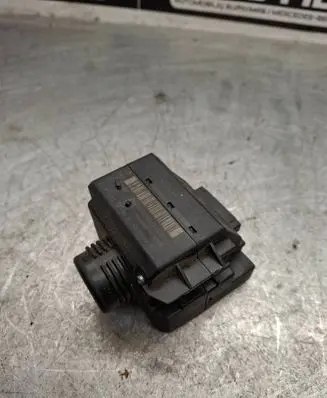 Mercedes-Benz E W211 Ignition lock 2115451408 33002209 8005127060206192