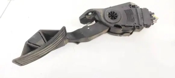 Suzuki SX4 Accelerator throttle pedal 7940079J90 79400-79J90