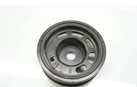 Audi A1 Crankshaft pulley 04C105243K