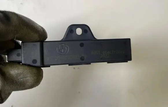 Interior comfort aerial antenna