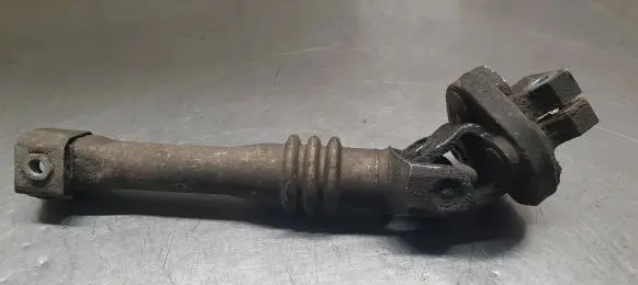 Mercedes-Benz E W211 Steering column universal joint A2234620278