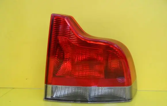 Volvo S60 Rear/tail lights 8664080 8664082