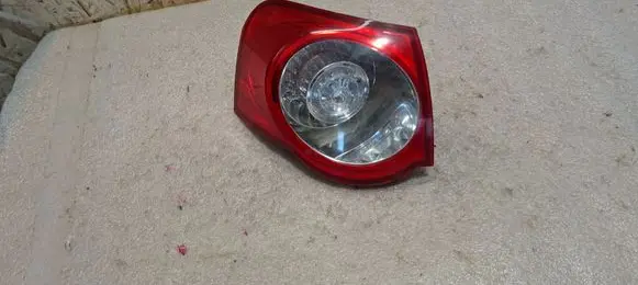 Volkswagen PASSAT B6 Rear/tail lights 