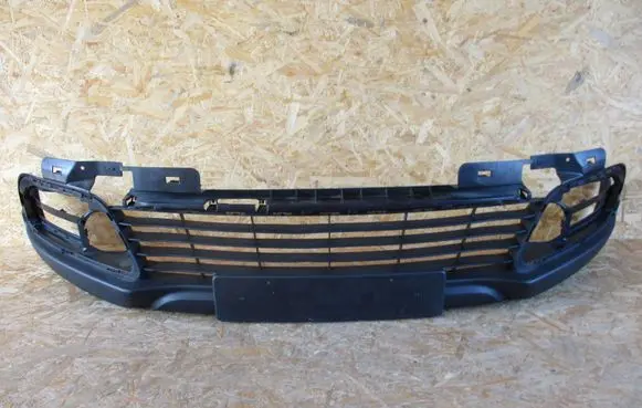 Renault Captur Front bumper 620842933R