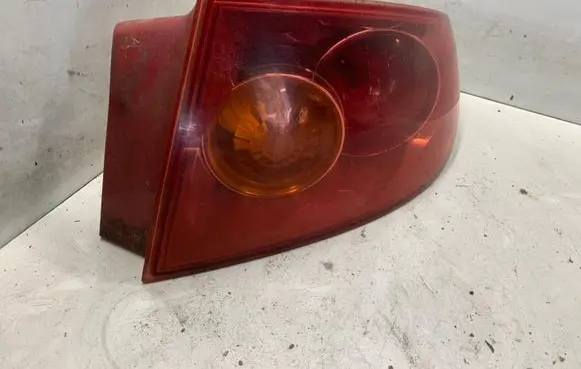 Rear/tail lights