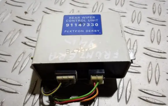 Opel Frontera A Window wiper interval relay 91147330