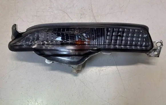 Iveco Daily 6th gen Front indicator light 5802312355 465909999