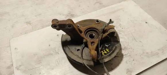 Dacia Sandero III Front wheel hub 237R