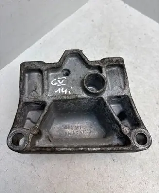Volkswagen Golf V Gearbox mounting bracket 1K0199111