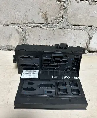 Mercedes-Benz E W211 SAM control unit 2115453901