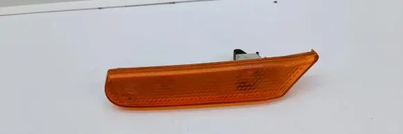 Porsche Boxster 986 Front indicator light 99663104301 99663103301 99663103701