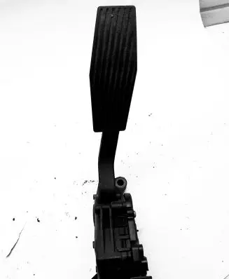 Opel Signum Accelerator throttle pedal 9186725