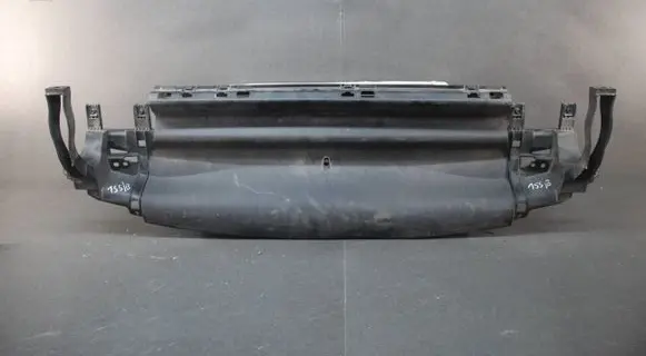 Porsche Macan (95B) Front bumper mounting bracket 95B805241E
