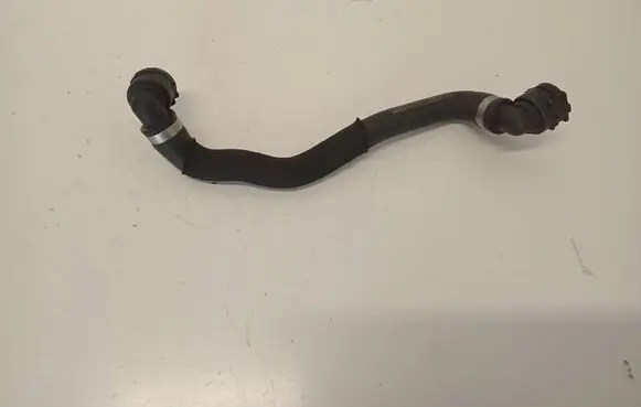 Mercedes-Benz GLC C253 Engine coolant pipe/hose A2135017400 CT152715 18566687
