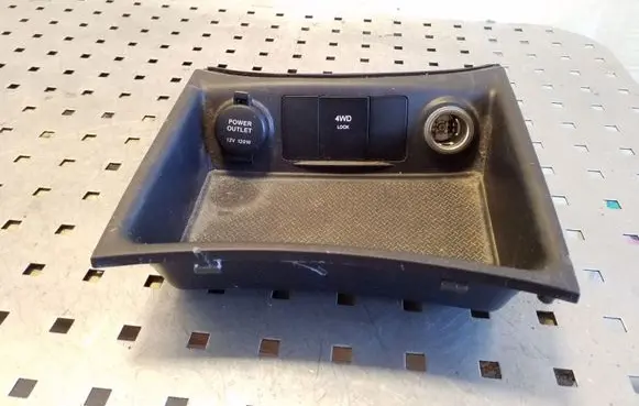 Hyundai Santa Fe Dashboard storage box/compartment 846152B000