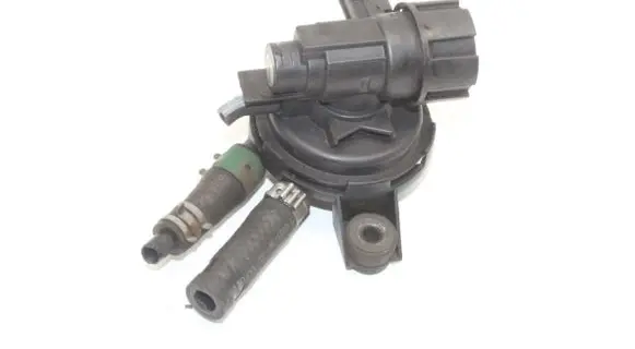 Jaguar XJ X40 Turbo solenoid valve LNC1515AA