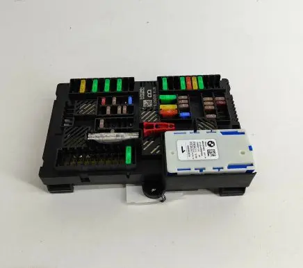 BMW X3 G01 Fuse module 6828076 6992956
