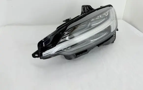 Volvo S60 Headlight/headlamp 32314165 23833625F41