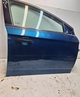 Ford Mondeo MK IV Front door