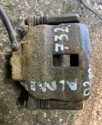 Nissan Almera Tino Front brake caliper