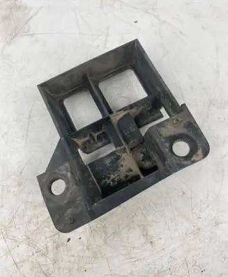 Volkswagen Crafter Front bumper mounting bracket A9068850163