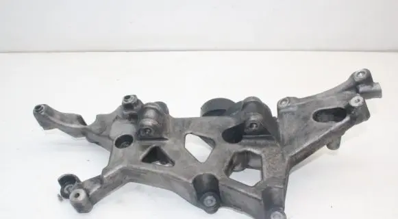Jaguar XF X250 Generator/alternator bracket CX2310239AB